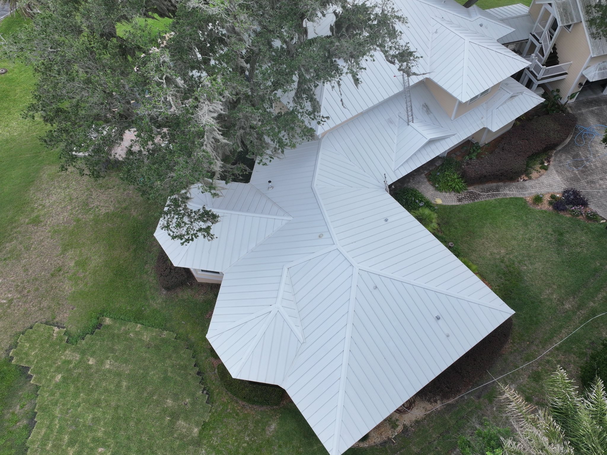 Roof cleaning after